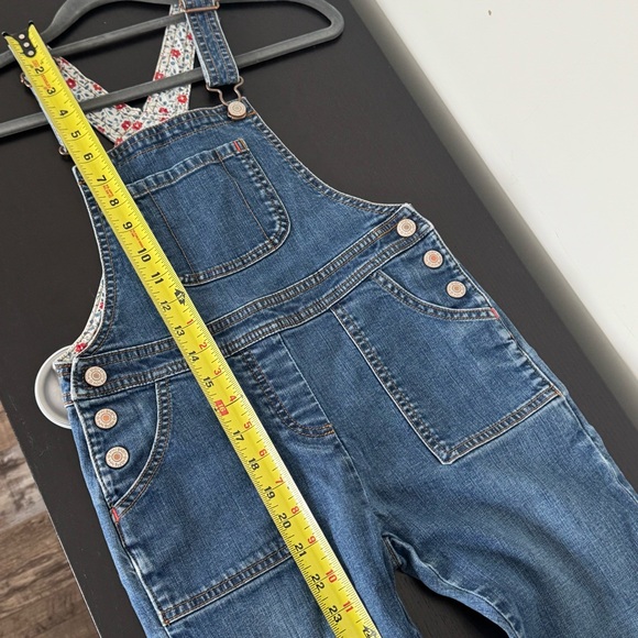 Mini Boden Girls 7-8Y Denim Overalls Medium Wash Stretch Pockets - Picture 10 of 10